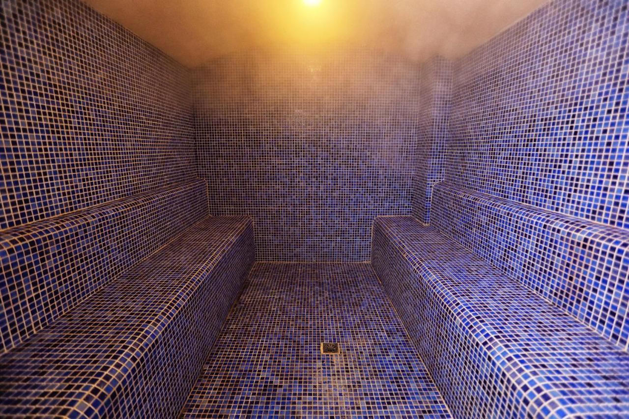 The Green Park ガズィアンテプ エクステリア 写真 A steam room